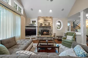 24 Whitehall Cir, Beverly, MA 01915 - Photo 11
