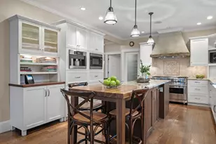 24 Whitehall Cir, Beverly, MA 01915 - Photo 5