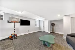 969 Greendale Ave, Needham, MA 02492 - Photo 23