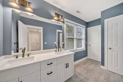 969 Greendale Ave #969, Needham, MA 02492 - Photo 19