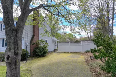 71 Holmes Ave, Weymouth, MA 02191 - Photo 9