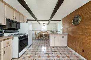 71 Holmes Ave, Weymouth, MA 02191 - Photo 19