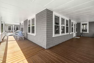 11 Marion St, Uxbridge, MA 01569 - Photo 3