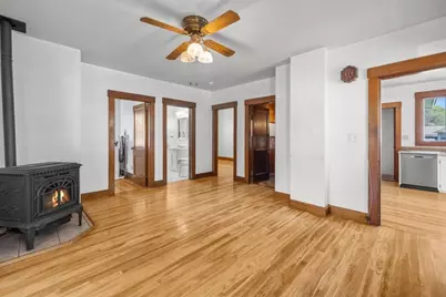 11 Marion St, Uxbridge, MA 01569 - Photo 11