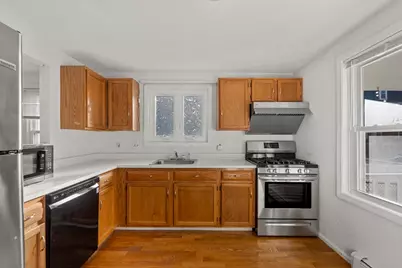 22 Mt Vernon #B, Boston, MA 02125 - Photo 1