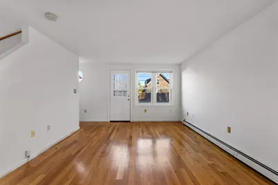 22 Mt Vernon #B, Boston, MA 02125 - Photo 5