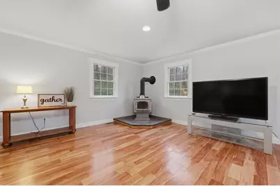 324 West Sutton Road, Sutton, MA 01590 - Photo 5