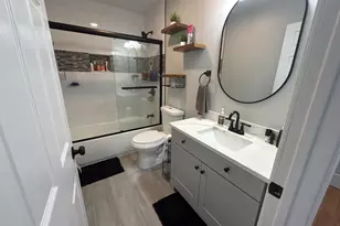 9 Hall St, Webster, MA 01570 - Photo 17