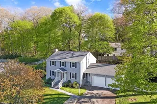 5 Alpine Cir, Wakefield, MA 01880 - Photo 3