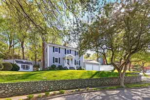 5 Alpine Cir, Wakefield, MA 01880 - Photo 5