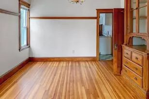 8 Wyvern St, Boston, MA 02131 - Photo 9