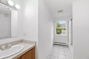 17 Bigelow St, Worcester, MA 01610 - Photo 15