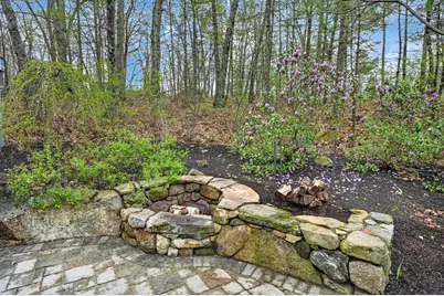 10 Davis Rd, Tyngsborough, MA 01879 - Photo 39