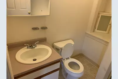 356 E Merrimack #5, Lowell, MA 01852 - Photo 7