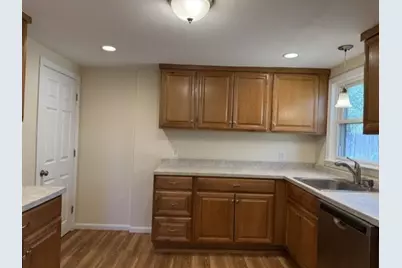 48 America St #B, Framingham, MA 01702 - Photo 9