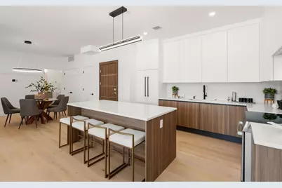 16 Stearns Rd. #203, Wellesley, MA 02482 - Photo 3