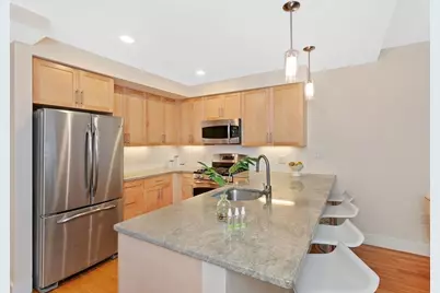321 Hammond Pond Pkwy #106, Braintree, MA 02467 - Photo 11