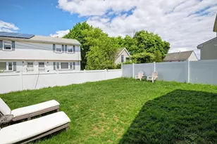 49 Waltham St, Watertown, MA 02472 - Photo 35