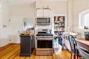 7 Carmel St, Chelsea, MA 02150 - Photo 7