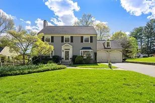 256 Robbins St, Milton, MA 02186 - Photo 1