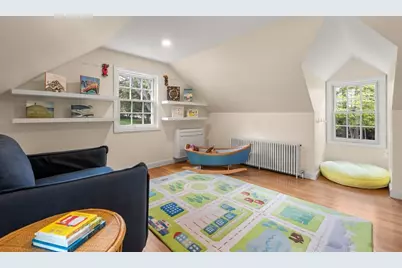 256 Robbins St, Milton, MA 02186 - Photo 21