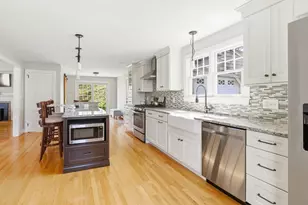 114 Billington St, Plymouth, MA 02360 - Photo 9