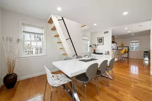 25 Clyde St, Somerville, MA 02145 - Photo 9