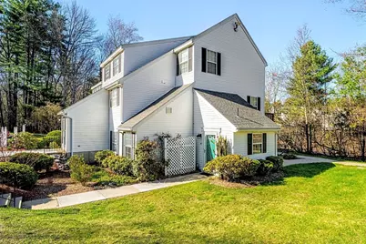 16 Gates Xing #16, Leominster, MA 01453 - Photo 1