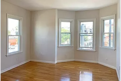 166 Broadway St #2, Somerville, MA 02145 - Photo 5
