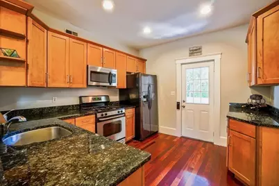 7 Treadway Rd #1, Boston, MA 02125 - Photo 15
