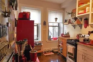 114 Willow St, Cambridge, MA 02141 - Photo 3