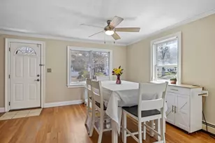 90 Hathaway St, Wareham, MA 02571 - Photo 7