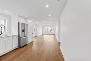 79 2nd St, Medford, MA 02155 - Photo 7