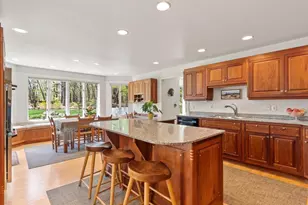 117 Ayer Rd, Harvard, MA 01451 - Photo 3
