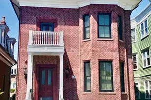 61 M, Boston, MA 02127 - Photo 1