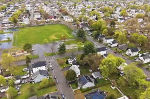 186 W Harvard St, Brockton, MA 02301 - Photo 21
