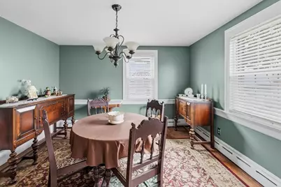 186 W Harvard St, Brockton, MA 02301 - Photo 9