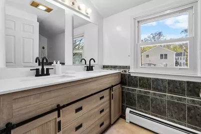 185 Eighteenth St, Lowell, MA 01850 - Photo 23