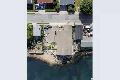 1510 Padanaram Ave, New Bedford, MA 02740 - Photo 17