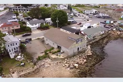 1510 Padanaram Ave, New Bedford, MA 02740 - Photo 17