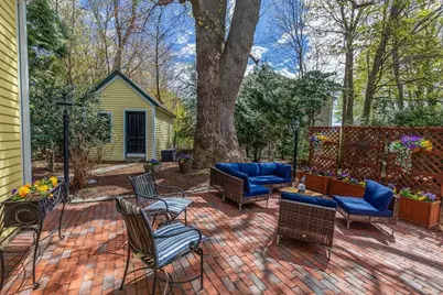 44 Russell St, Plymouth, MA 02360 - Photo 33