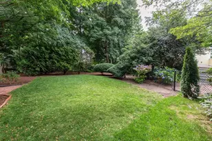 44 Russell St, Plymouth, MA 02360 - Photo 5