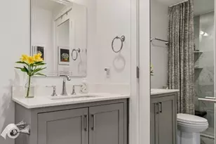 11 Exeter St, Boston, MA 02116 - Photo 5