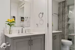 11 Exeter St, Boston, MA 02116 - Photo 5