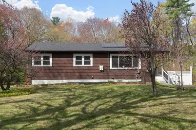 21 Warren Rd, Upton, MA 01568 - Photo 3