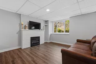 21 Warren Rd, Upton, MA 01568 - Photo 35