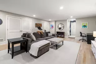 6 Woods Pl, Boston, MA 02129 - Photo 29