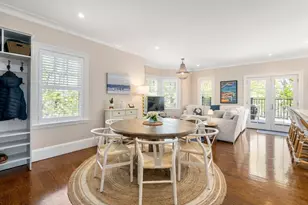 6 Woods Pl, Boston, MA 02129 - Photo 9
