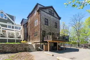 6 Woods Pl, Boston, MA 02129 - Photo 33