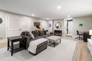 6 Woods Pl, Boston, MA 02129 - Photo 29